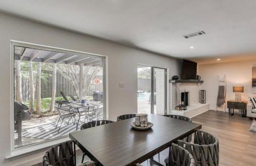 Luxury Home with 5 Bedrooms and Private Pool - Foto 20