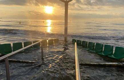 vacaciones en pineda con 2 piscinas, playa a 5 min - Foto 36
