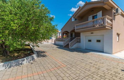 Gorgeous Home In Sikovo With Wifi - Foto 9