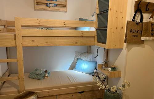 Plein Centre, luxueux 6 personnes, 2 chambres, parking , terrasse, vue époustouflante, Tout pédestre, piste à 100m - Photo 4