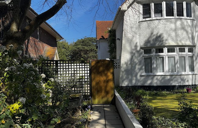 Inviting 2-bed Apartment in Poole - Foto 23