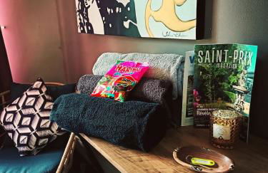 La Cachette Maison 6 personnes 3 chambres avec jardin - Foto 24