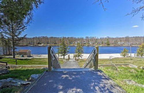 3 BR 2 BA Modern home with private hot tub, fire pit and lake view, Dogs ok! - Foto 17