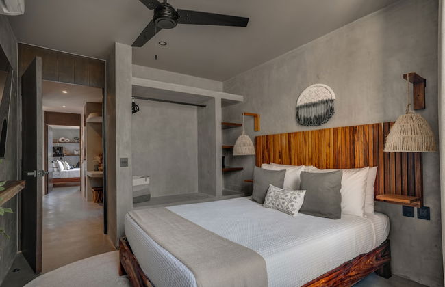 Esencia Villas - Photo 27