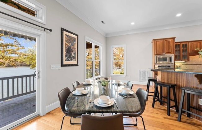 Sunset Pointe by Avantstay Waterfront, Beach, Fire Pit Sleeps 14 5bdr 4BA - Foto 24