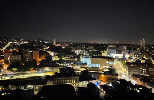 Luxury Nest in the City Glow - Foto 48