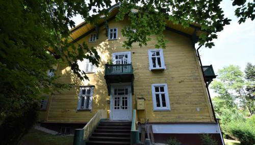 Apartament w zabytkowym budynku - Foto 4