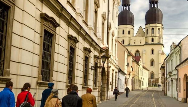 Trnava Day Trip by Train - Foto 2