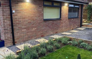 The Annexe - Photo 18