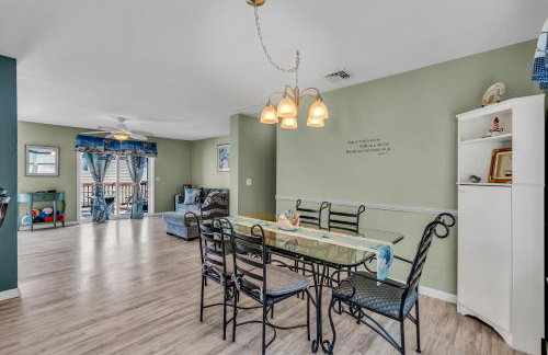 Game Room, Kayaks, Steps to the Ocean! - Photo 24