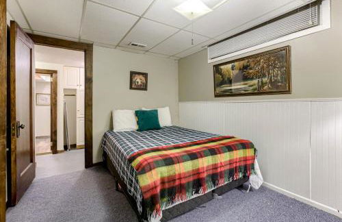 Hot Tub Midtown Omaha Fire Pit Close to Zoo - Foto 32