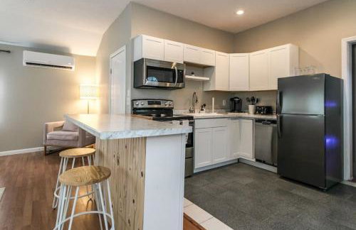 The Lilly Pad-Luxury in Sylvan Beach - Foto 12