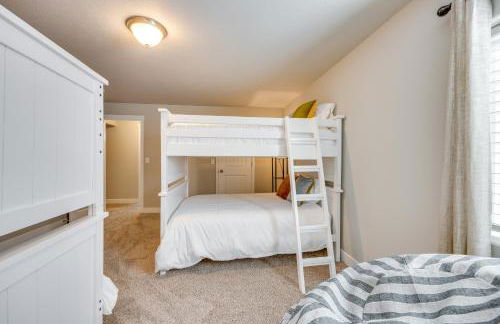 Stunning Peyton Retreat with Game Room, Private Yard - Foto 29