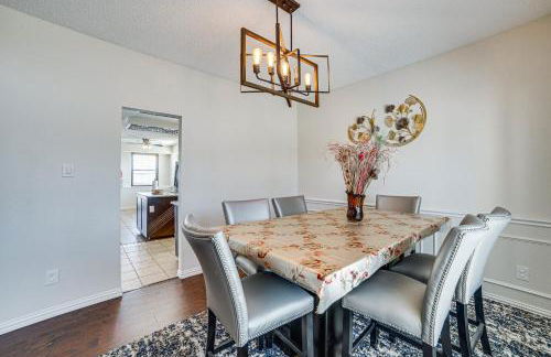 Walk to Lake Ray Hubbard Spacious Home with Pool - Foto 8