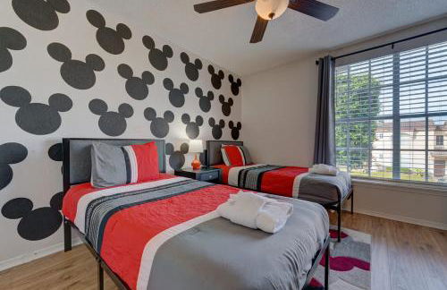 Charming and Cozy Townhome Near Disney - Foto 36