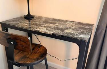 Modern 5 Bedroom Pocono house - Jacuzzi - Gameroom - Near Lake - Golf Couse - Foto 10