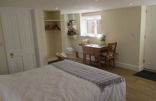 The Red Barn - Photo 22