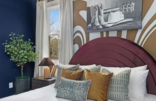 The Morrison - Karaoke Theater Backyard Oasis - Foto 53