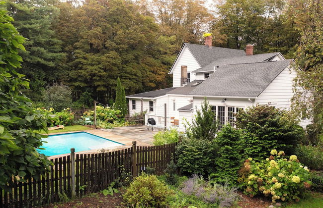 Clove by Avantstay Gorgeous Cottage w/ Pool, Privacy, Pool Table & Close to Hunter Mountain - Foto 2