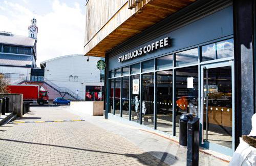 A luxury 2 bedroom apartment with 2 free parking - Foto 18