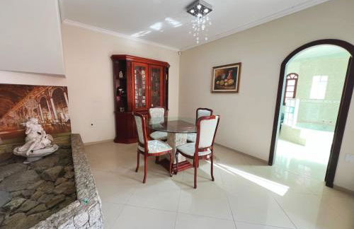 Casa com Piscina em Cabeçudas , 80 metros da Praia - Foto 8