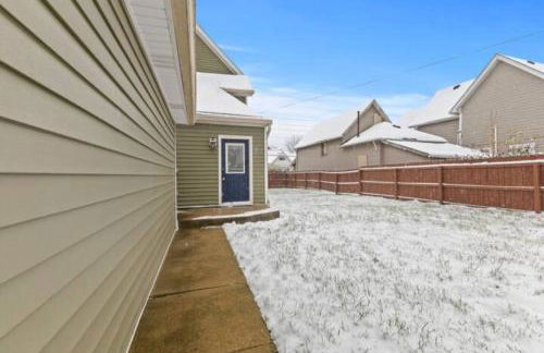 Chic 6BR Retreat:10 beds 3.5 Baths for Groups*ste - Foto 36