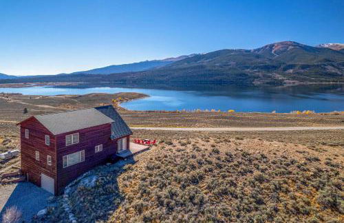 Breathtaking Views Twin Lakes Retreat with Deck - Foto 39