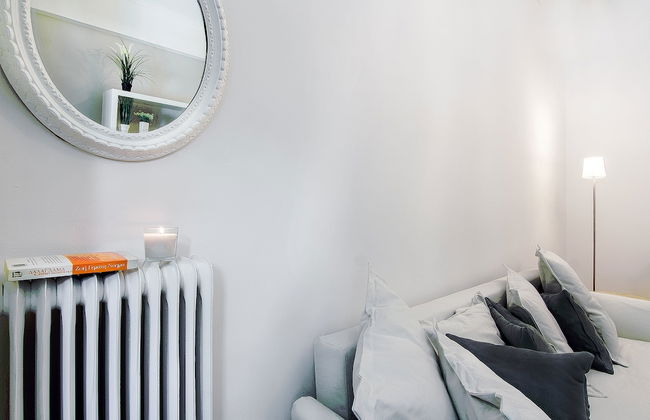 Charming 2 bdr apt next to Piraeus port - Photo 26