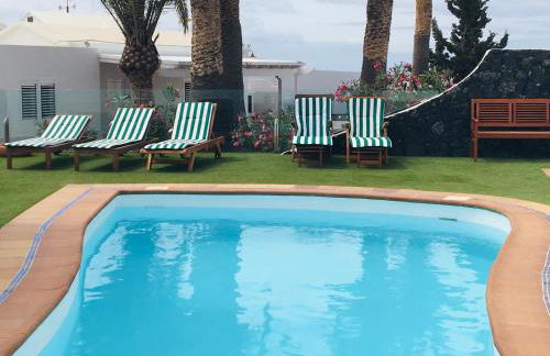 Apartamentos Anjomacar B - Photo 9