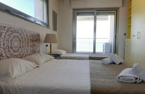 RIVIERA PALACE - TRILO SEA FRONT- Premium Villas - Foto 22