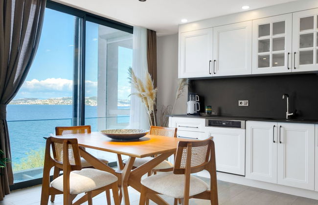 Luxury Waterfront House 9 min to Yalikavak Marina - Foto 17