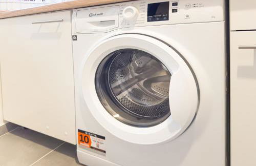 MOIN Apartments - Privater Parkplatz & Balkon, WiFi und TV - Foto 21