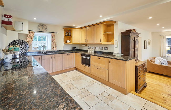 Host Stay Newton Cottage - Foto 8