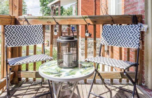 Beautiful 6BR 2 Kitchens Duplex By StayStLouis - Foto 4