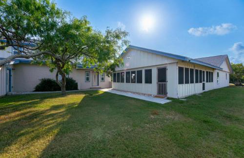 Waterfront Pool Hot Tub Private Pier Guest Bungalow - Foto 41