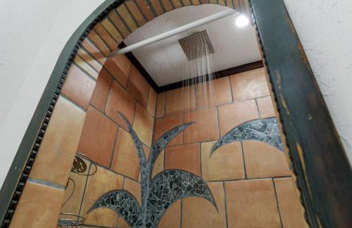 Grotto Pool House, 3 bed, 2 bath, IMG 3 miles, AMI - Foto 8