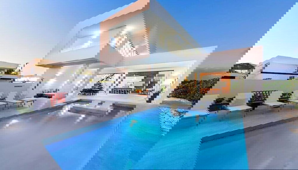 2bdr Beachside Vacation Villa, Hotel Amenities v6 - Foto 1, Imagen principal