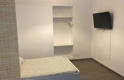 Gran casa cerca de la playa con 3 dormitorios en Pedregalejo - Photo 55