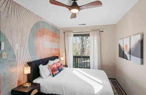 Resort Getaway - Golf, BMX trail, Hot Tub & Arcade! - Foto 70