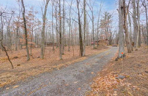 Hike and Golf! Family Home 15 Mi to Berkeley Springs - Foto 25