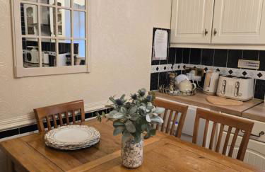 The Old Tramhouse Self Catering Traditional Charming Apartments Located In The Heart Of Historic Stirling For Short-Long Stays In Stirling For Tourism & Events & Contractor Base Stays For Central Belt Area & Open To Book All Year Round - Photo 66