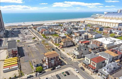 Luxury 8 Bedroom House, Steps to Tropicana, Beach and Boardwalk! - Foto 15