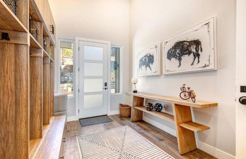 On Top of the Mountains - Full Townhome - Foto 32