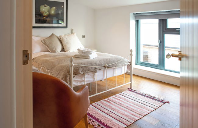 Orchard Barn-Luxury 4 BD Barn Conversion - Foto 8