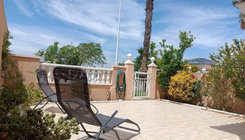 Preciosa casa con terraza y piscina R119 by Novadesta - Foto 3, sunbed