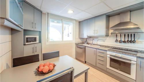 3 Bedroom Cozy Home In Peñiscola - Photo 5