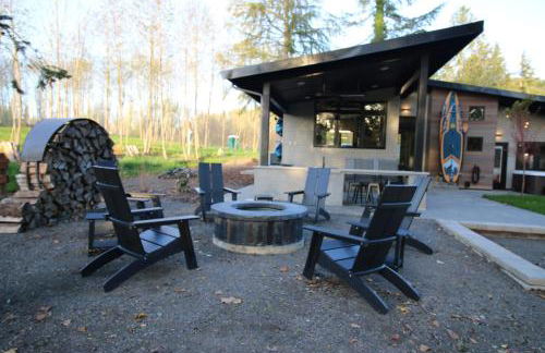 Luxe Lake Cabin Hot tub Grill Firepit EV charger - Foto 11