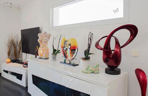 Belle Villa moderne avec piscine et jardin - Foto 35