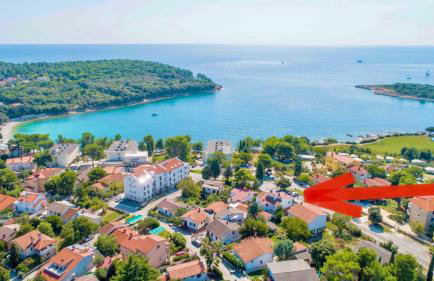 SANJA - with a large covered terrace and pool - Foto 31