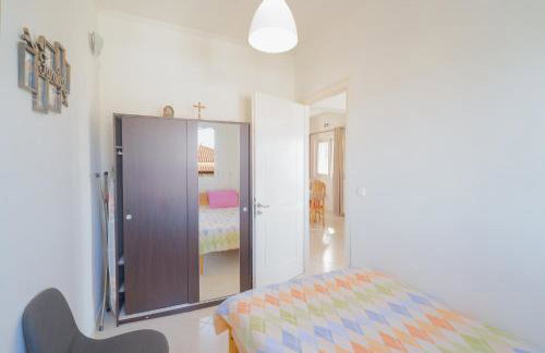 Modern 3 Bed Home with Balconies and Sea Access - Foto 56